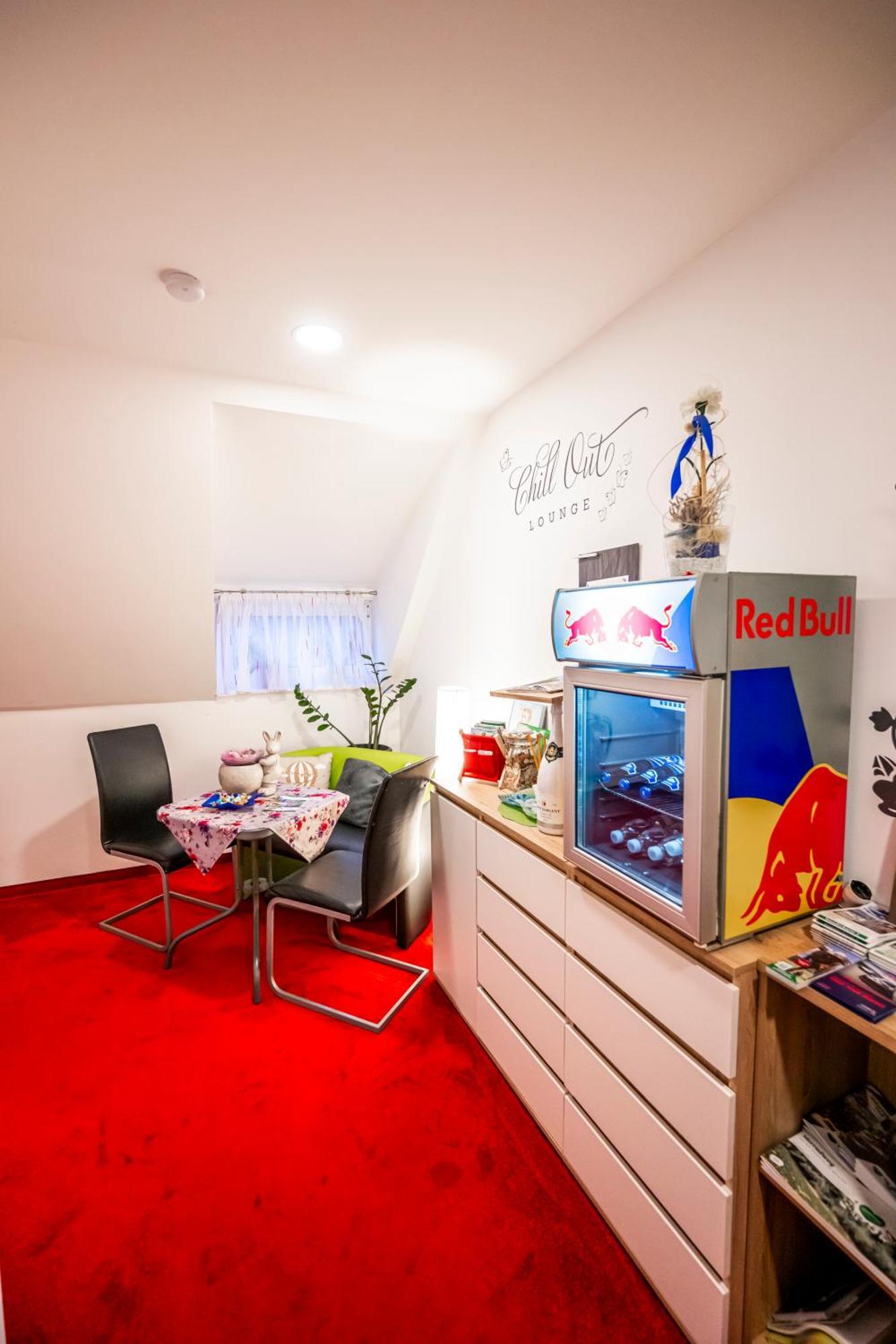 Die Schlafstube - Bed & Breakfast Zeltweg Ngoại thất bức ảnh